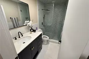 14629 Glencairn Rd, Miami Lakes, FL 33016 - Photo 15