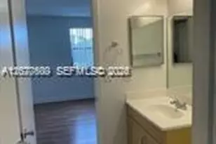 5861 Riverside Dr, Coral Springs, FL 33067 - Photo 9