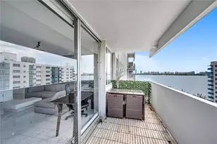 7545 E Treasure Dr, North Bay Village, FL 33141 - Photo 15