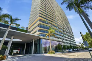 1170 E Hallandale Beach Blvd, Hallandale Beach, FL 33009 - Photo 1
