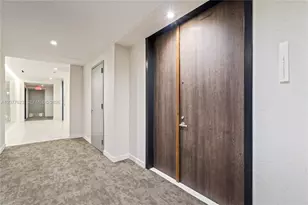 88 SW 7th St, Miami, FL 33130 - Photo 33
