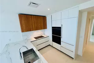 1400 Biscayne Blvd, Miami, FL 33132 - Photo 13