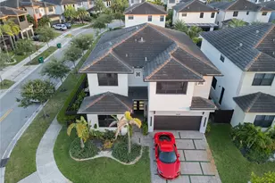 8824 NW 161st Terrace, Miami Lakes, FL 33018 - Photo 1