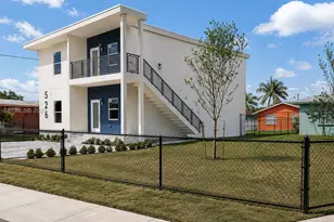 526 NW 6th St, Hallandale Beach, FL 33009 - Photo 19