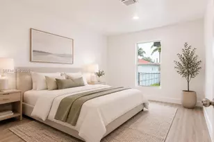 526 NW 6th St, Hallandale Beach, FL 33009 - Photo 11