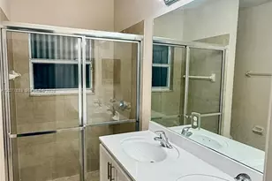 2364 NE 4th St, Homestead, FL 33033 - Photo 21