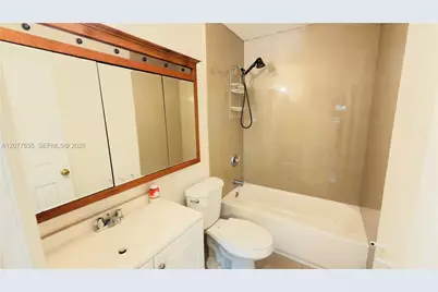 318 NE 166th St #318, Miami, FL 33162 - Photo 33