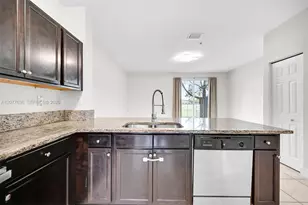 134 SE 28th Ter, Homestead, FL 33033 - Photo 7