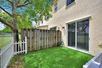 134 SE 28th Ter #5, Homestead, FL 33033 - Photo 17