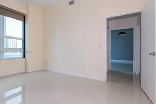 950 Brickell Bay Dr, Miami, FL 33131 - Photo 9