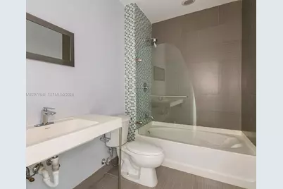 950 Brickell Bay Dr #902, Miami, FL 33131 - Photo 7