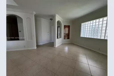 12400 NW 78th Mnr #0, Parkland, FL 33076 - Photo 9