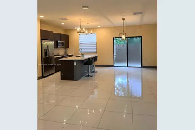 10455 NW 82nd St #10, Doral, FL 33178 - Photo 5