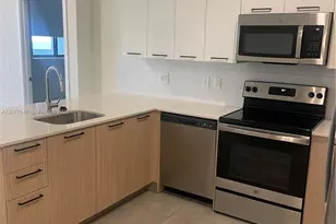 16395 Biscayne Blvd, North Miami Beach, FL 33160 - Photo 7