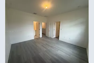 813 SW 11th Ter #0, Florida City, FL 33034 - Photo 9