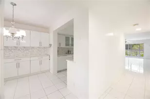 12601 SW 13th St, Pembroke Pines, FL 33027 - Photo 5