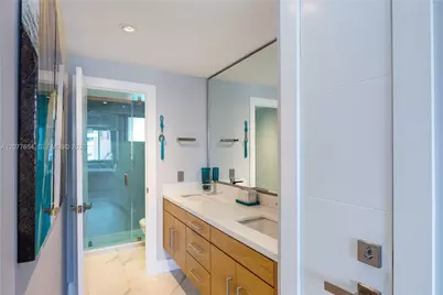 1345 Lincoln Rd #1004, Miami Beach, FL 33139 - Photo 9