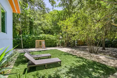890 NE 90th St, Miami, FL 33138 - Photo 23