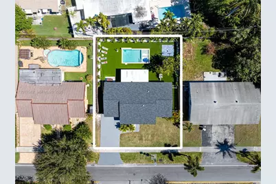 220 NE 10th Ave, Hallandale Beach, FL 33009 - Photo 63