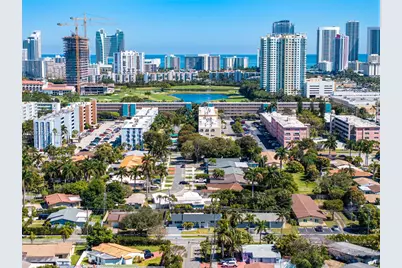 220 NE 10th Ave, Hallandale Beach, FL 33009 - Photo 79