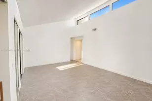 10829 NW 30th Pl, Sunrise, FL 33322 - Photo 15