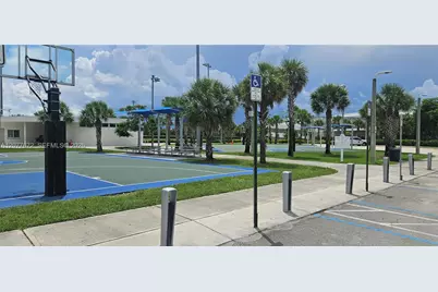 7616 NW 114th Path, Doral, FL 33178 - Photo 29