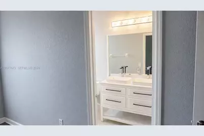 7616 NW 114th Path, Doral, FL 33178 - Photo 17