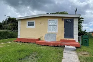 820 Rickey Jackson Blvd, Pahokee, FL 33476 - Photo 1