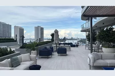 1400 Biscayne Blvd #2106, Miami, FL 33132 - Photo 19
