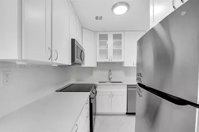 2970 NE 16th Ave #214, Oakland Park, FL 33334 - Photo 25
