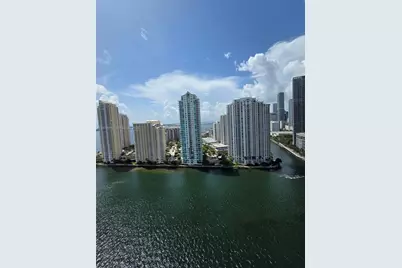 325 S Biscayne Blvd #3115, Miami, FL 33131 - Photo 37