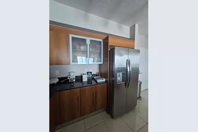 325 S Biscayne Blvd #3115, Miami, FL 33131 - Photo 5
