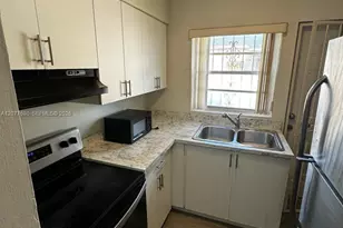 2734 SW 30th Ct, Miami, FL 33133 - Photo 7