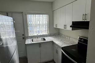 2734 SW 30th Ct, Miami, FL 33133 - Photo 15