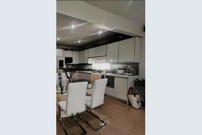 1920 NW 32nd Ave, Miami, FL 33125 - Photo 5