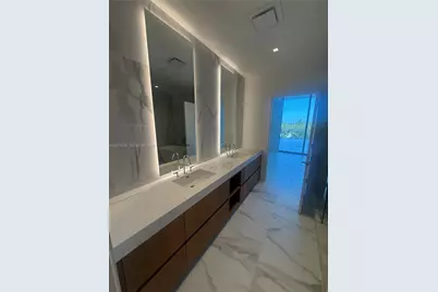 1400 Biscayne Blvd #209, Miami, FL 33132 - Photo 17