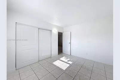 2419 NW 6th Ct, Pompano Beach, FL 33069 - Photo 11