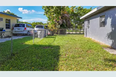 2419 NW 6th Ct, Pompano Beach, FL 33069 - Photo 25
