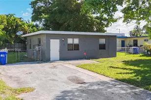 2419 NW 6th Ct, Pompano Beach, FL 33069 - Photo 1