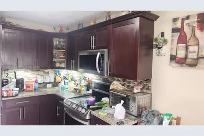 1055 NW 187th Ave, Pembroke Pines, FL 33029 - Photo 25
