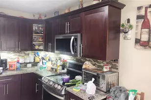 1055 NW 187th Ave, Pembroke Pines, FL 33029 - Photo 25