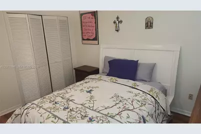 1055 NW 187th Ave, Pembroke Pines, FL 33029 - Photo 35