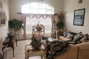 1055 NW 187th Ave, Pembroke Pines, FL 33029 - Photo 11