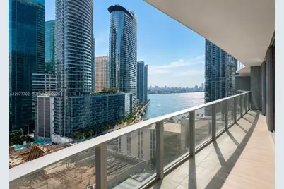 77 SE 5th St #1903, Miami, FL 33131 - Photo 7