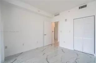 8425 Crespi Blvd, Miami Beach, FL 33141 - Photo 9
