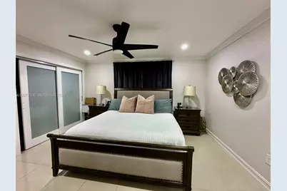 9021 NW 150th Ter, Miami Lakes, FL 33018 - Photo 13