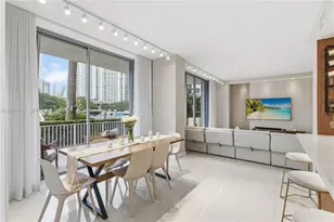 3500 Mystic Pointe Dr, Aventura, FL 33180 - Photo 11