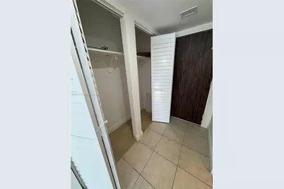 488 NW 165th St Rd #B-412, Miami, FL 33169 - Photo 23
