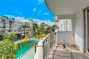 488 NW 165th St Rd #B-412 - 488 NW 165th St Rd #B-412, Miami, FL 33169 Luxury Property | Jose Angel Pina