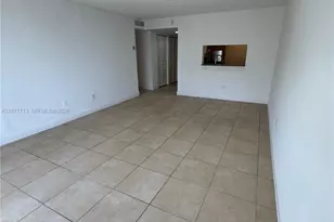 488 NW 165th St Rd, Miami, FL 33169 - Photo 21